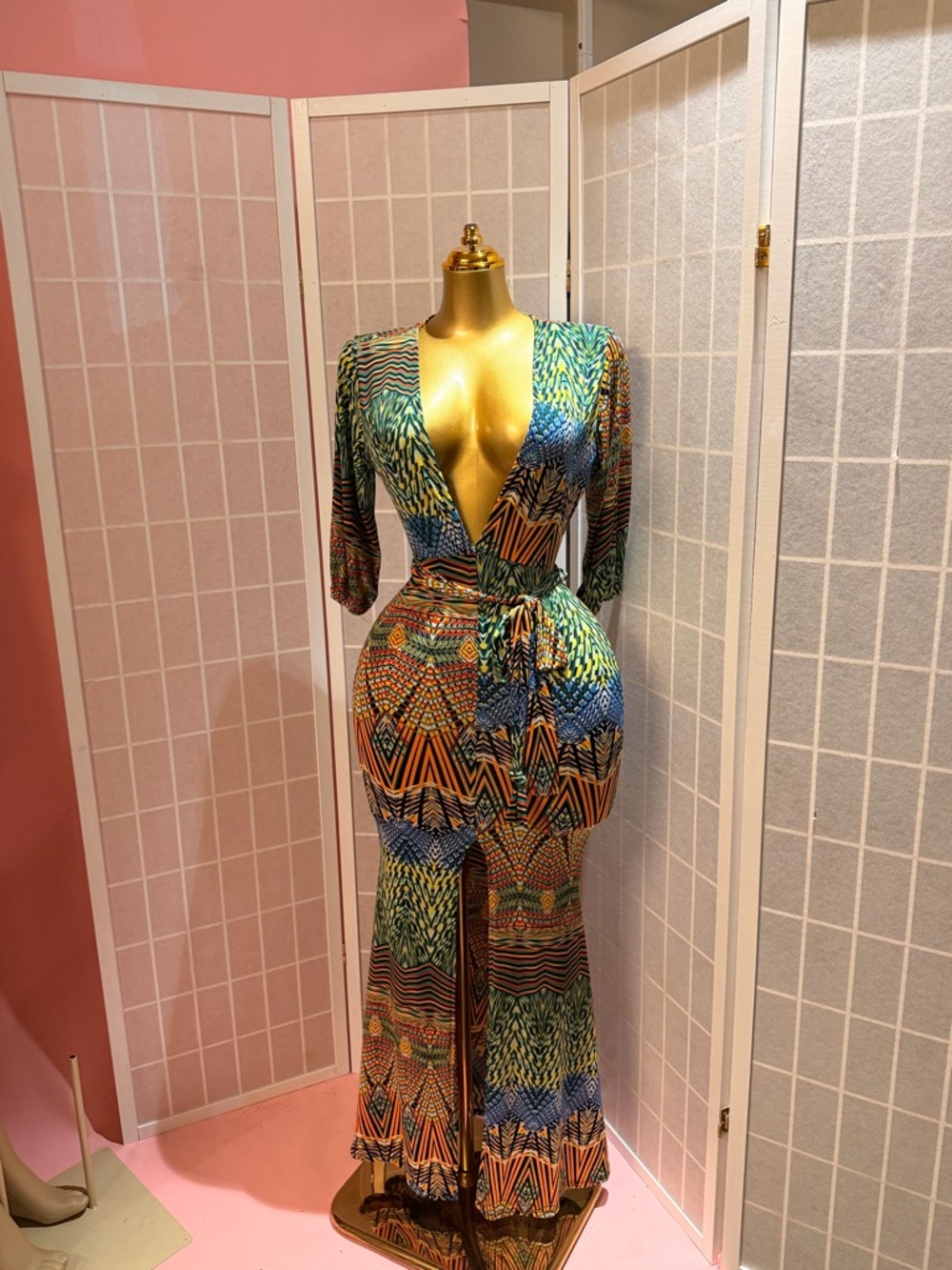 Hot Bodycon Multi-Color Printed Wrap Maxi Dress - Picture 9 of 12